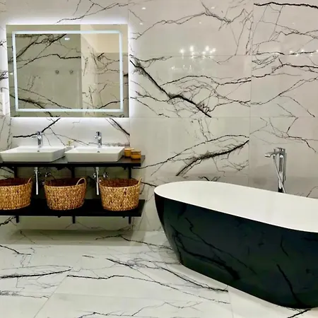 Exclusive In Apartamento